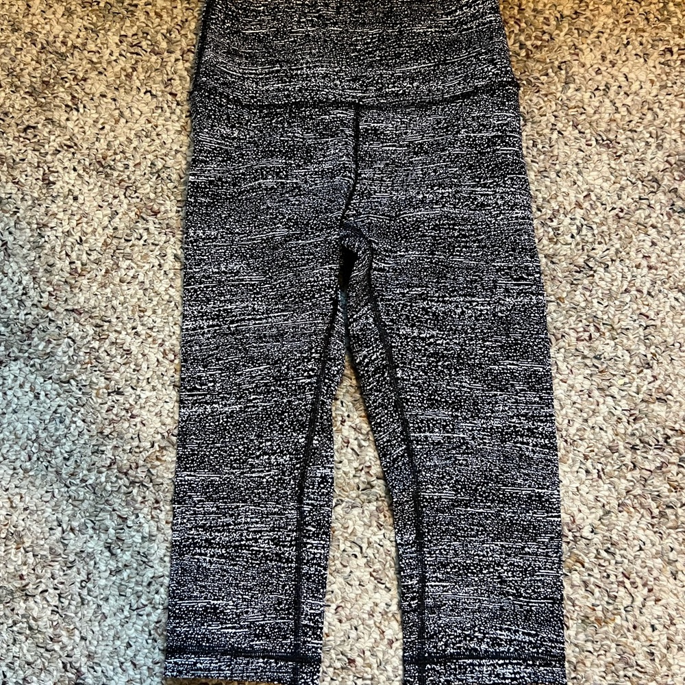 Lululemon Capri Leggings
